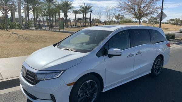 The 2021 Honda Odyssey Elite