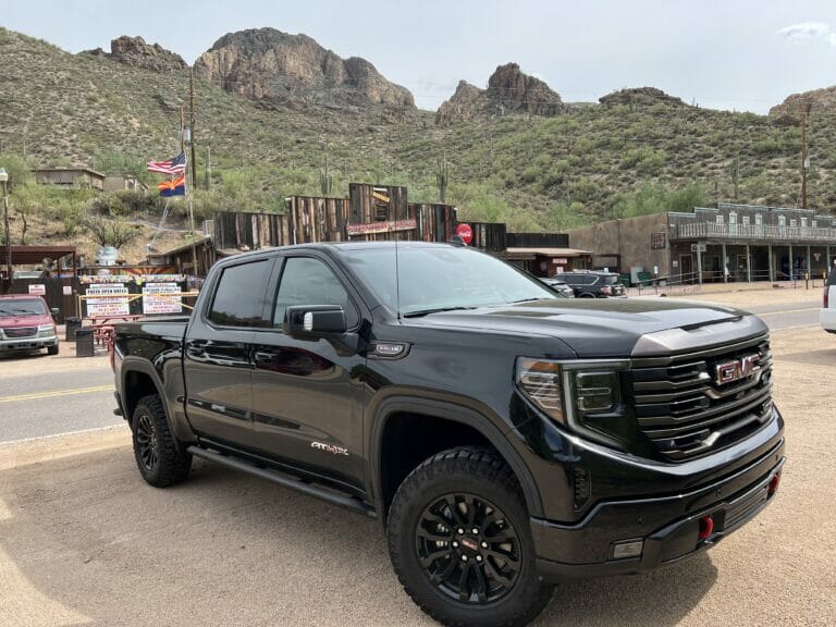 2022 Sierra 1500 4WD Crew Cab AT4X