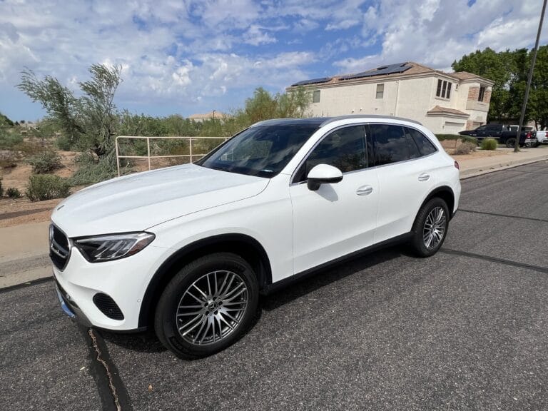 2023 Mercedes GLC300W