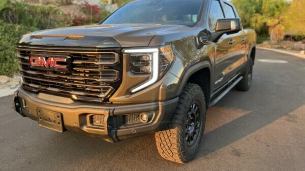 2023 Sierra 1500 4WD Crew Cab AT4X AEV