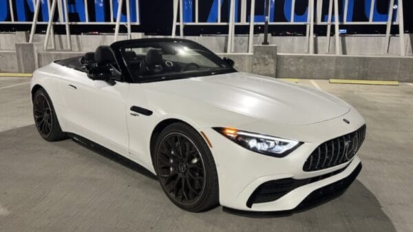2023 Mercedes-AMG SL 43 Roadster