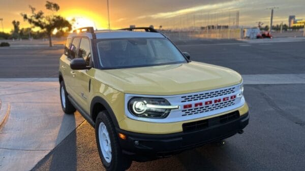 2023 Ford Bronco Heritage Limited 4x4