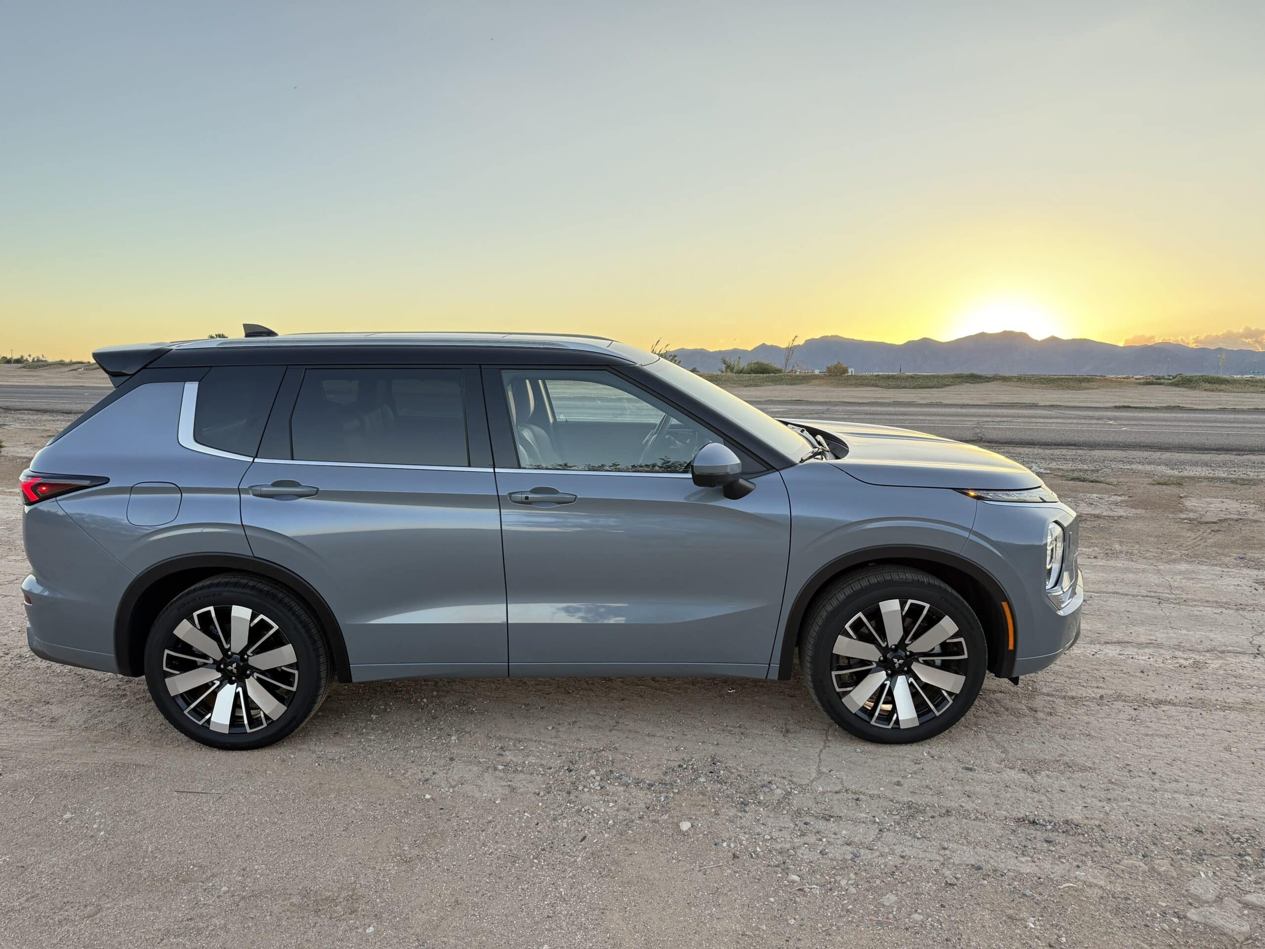 2025 Mitsubishi Outlander